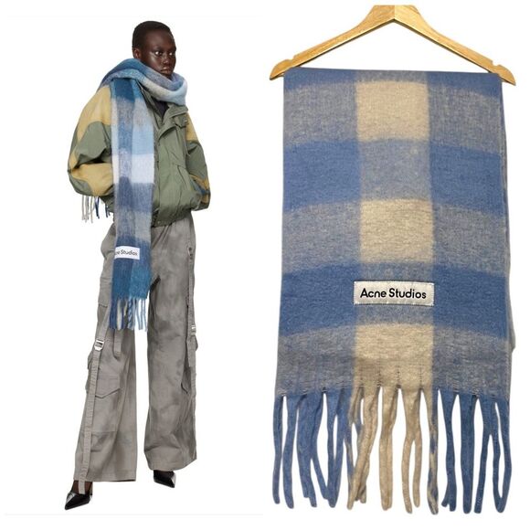 NEW Acne Studios Blue & White Wool Blend Checkered Scarf One Size - Picture 1 of 11